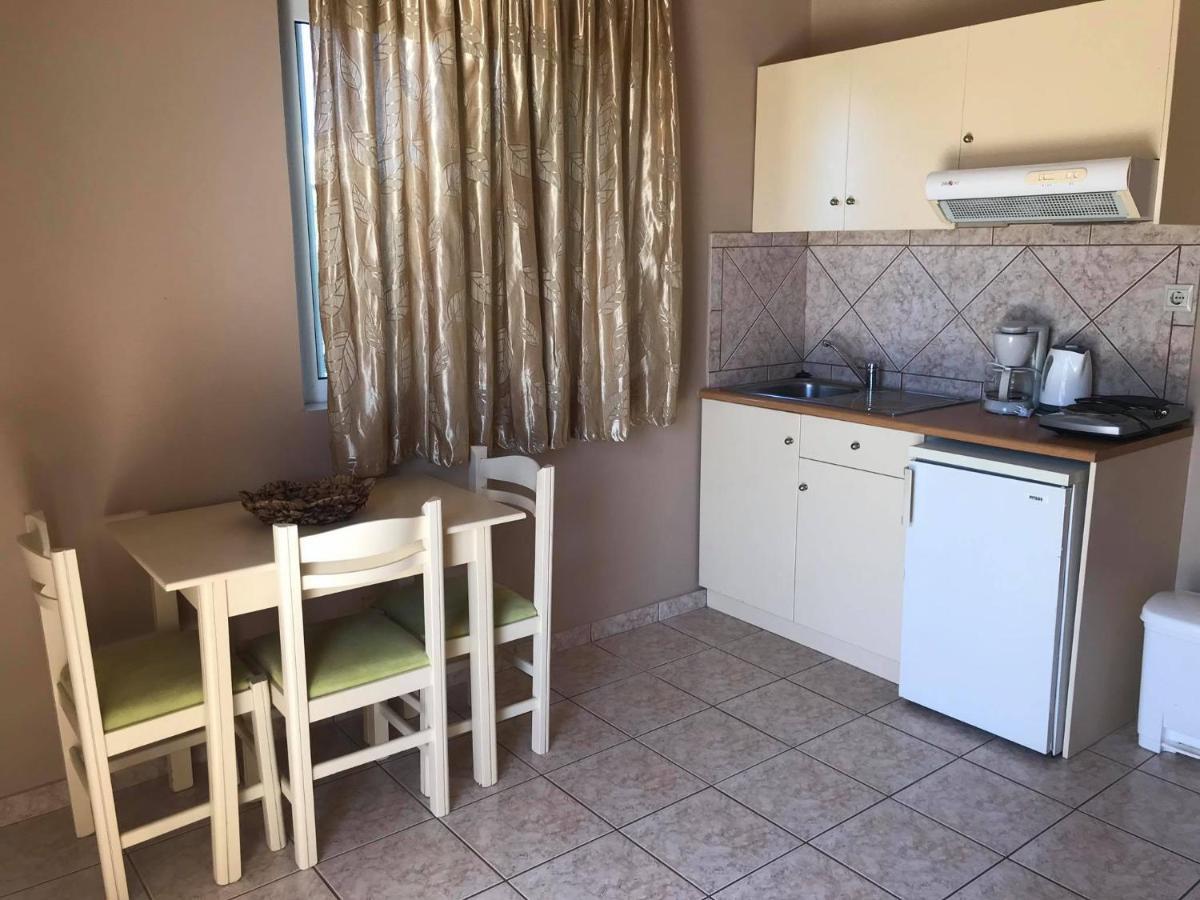 Kydoni Apartments And Studios Agia Marina Exteriér fotografie