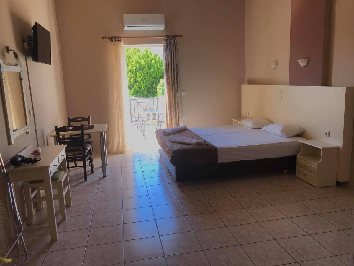 Kydoni Apartments And Studios Agia Marina Exteriér fotografie