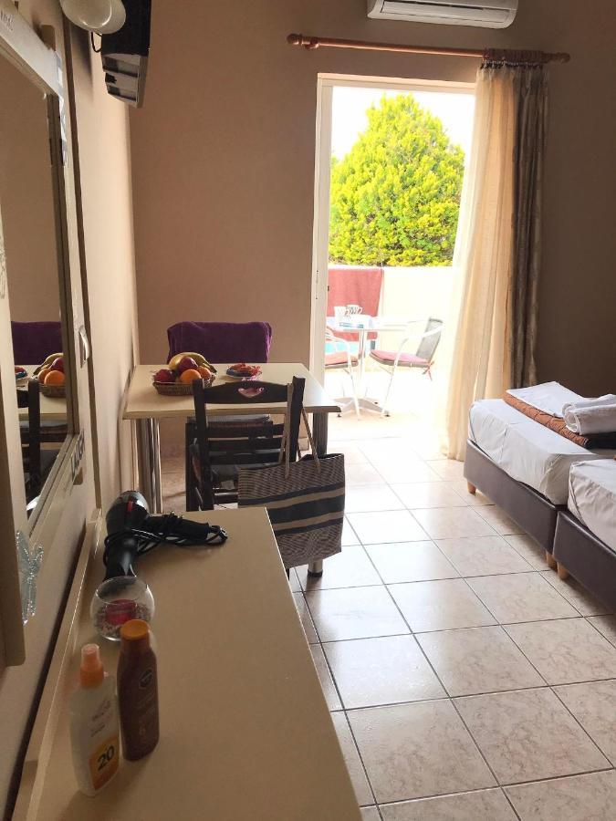 Kydoni Apartments And Studios Agia Marina Exteriér fotografie